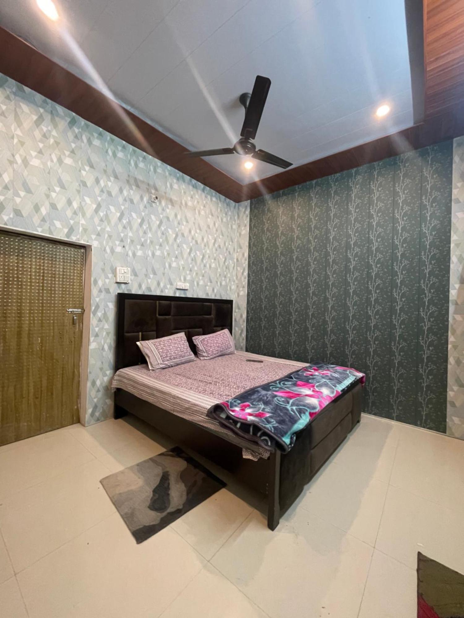 Swastik Home Stay Ravindpuri Varanasi Eksteriør bilde